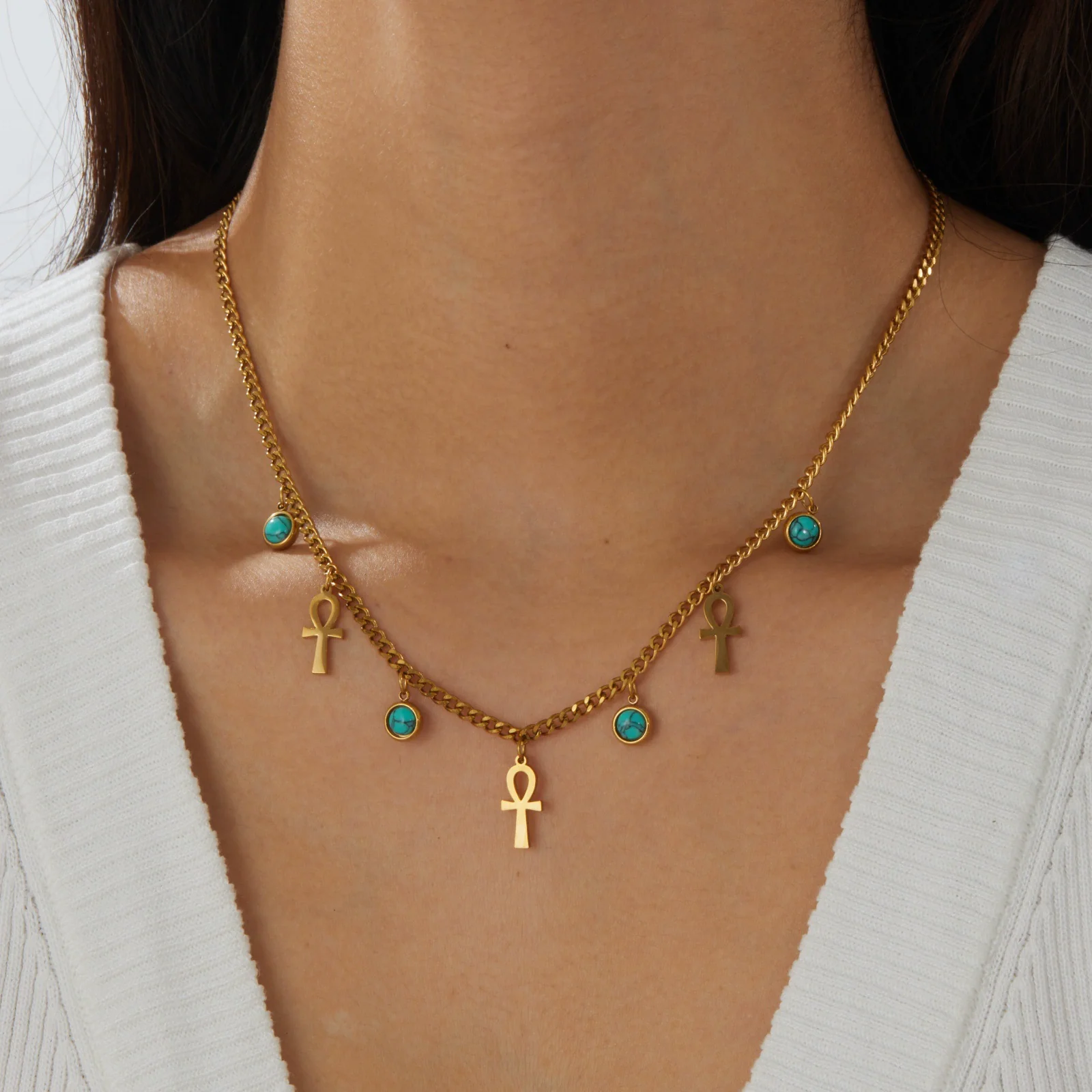 Wholesale Women's Medieval Style Goldplated Stainless Steel Cross Pendant Necklace - Image 2