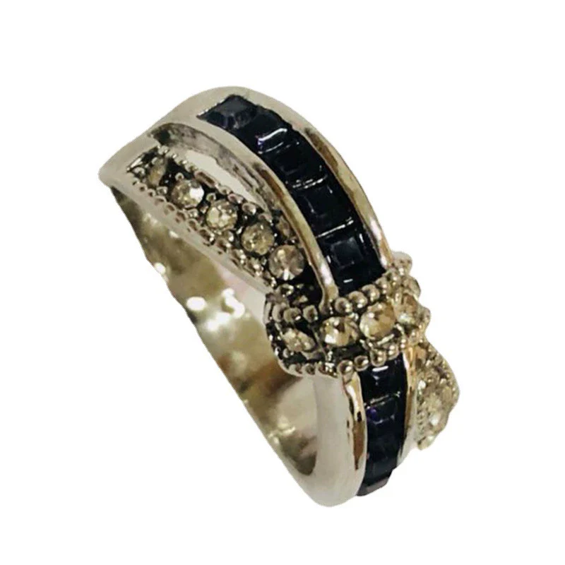 Wholesale Women's Metal Electroplated Geometric Amethyst Diamond Ring Hand Jewelry - Image 5