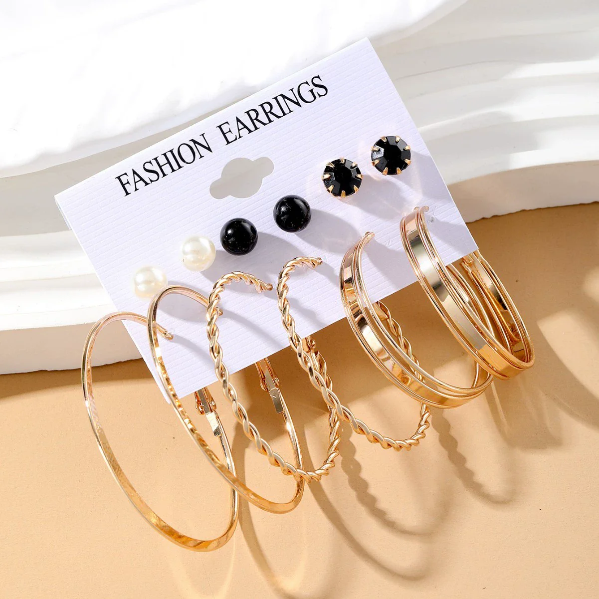 Wholesale Women's Metal Geometric Cshaped Big Earrings With Dripping Oil Design - Image 4