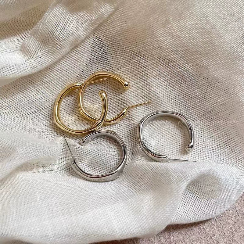 Wholesale Women's Metal Geometric Style Irregular Plain Ring Earrings With 925 Silver Needles And Electroplating Treatment - Image 2