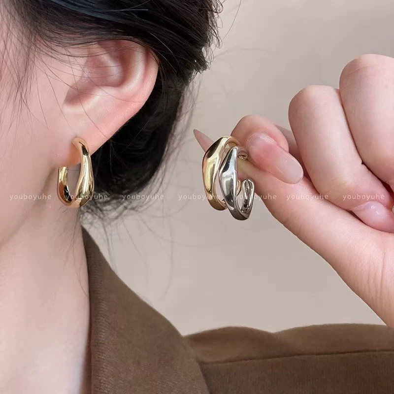 Wholesale Women's Metal Geometric Style Irregular Plain Ring Earrings With 925 Silver Needles And Electroplating Treatment - Image 3