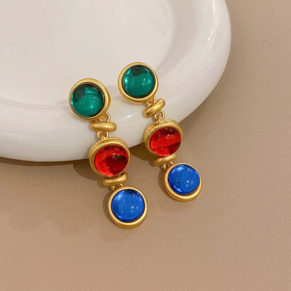 Wholesale Women's Midancient Vintage Jewelry Medieval Style Alloy 925 Silver Geometric Drop Shape Earrings Set With Diamonds - Image 43
