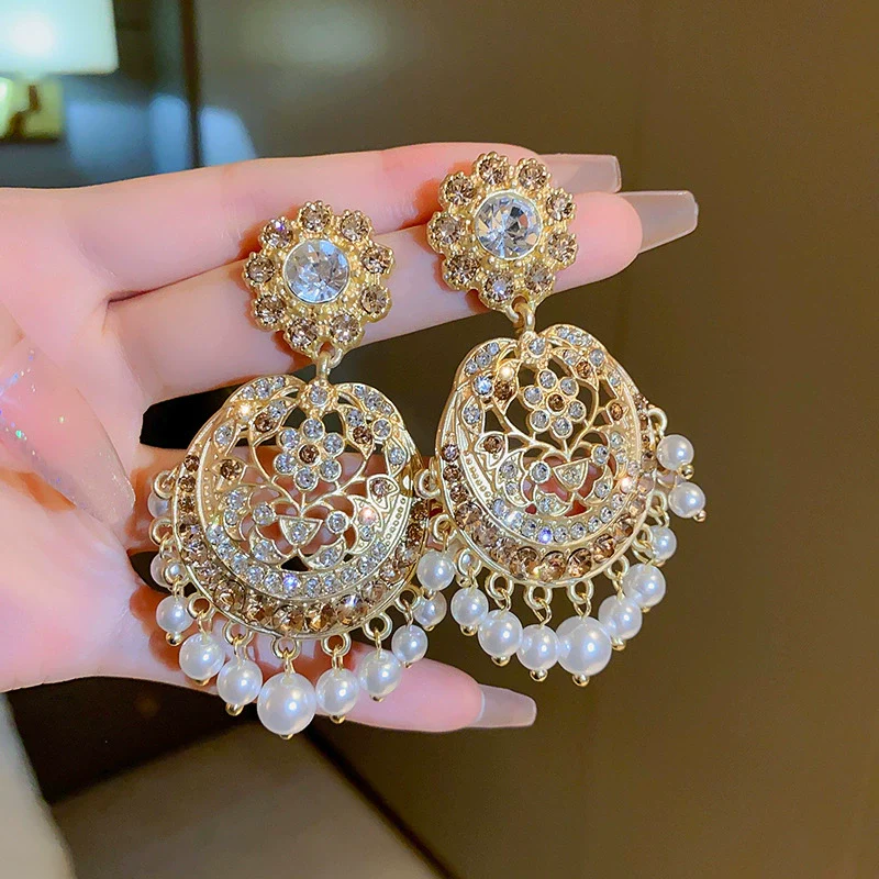 Wholesale Women's Midancient Vintage Jewelry Medieval Style Alloy 925 Silver Geometric Drop Shape Earrings Set With Diamonds - Image 9