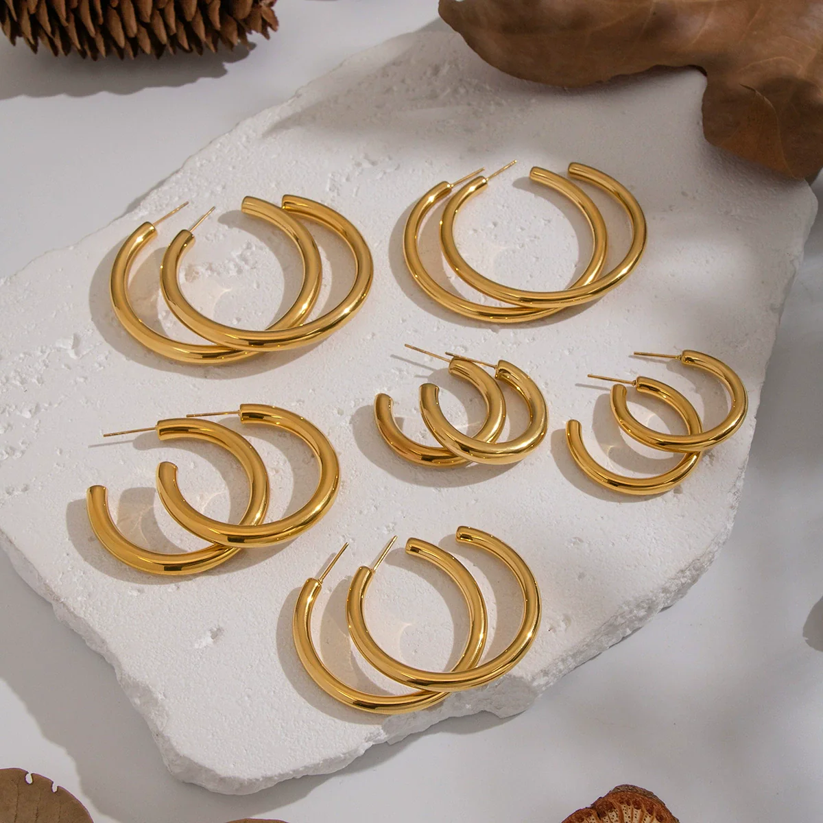 Wholesale Women's Minimalist Casual Geometric Hoop Earrings Stainless Steel Pvd Furnace Vacuum Real Gold Plated