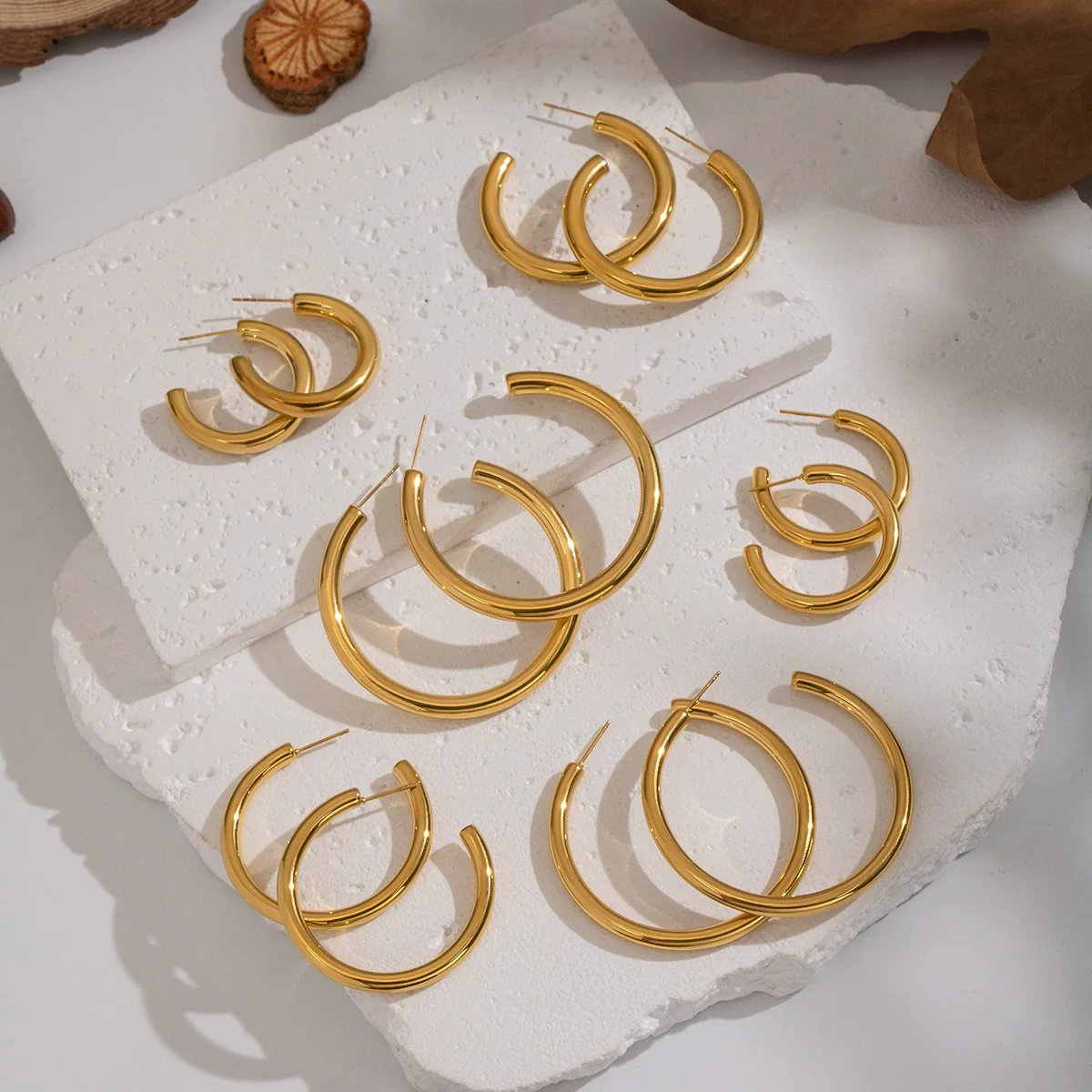 Wholesale Women's Minimalist Casual Geometric Hoop Earrings Stainless Steel Pvd Furnace Vacuum Real Gold Plated - Image 2