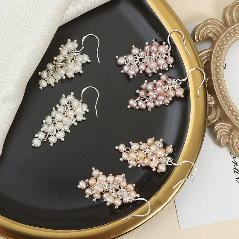 Wholesale Women's Minimalist Drop Shape Natural Freshwater Pearl S925 Sterling Silver Earrings Set With Pearls - Image 3