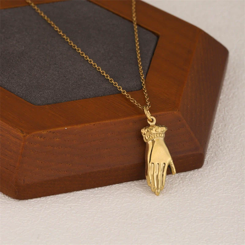 Wholesale Women's Minimalist Geometric Handshaped 18K Gold Plated Stainless Steel Pendant Necklace With Cross Chain - Image 3