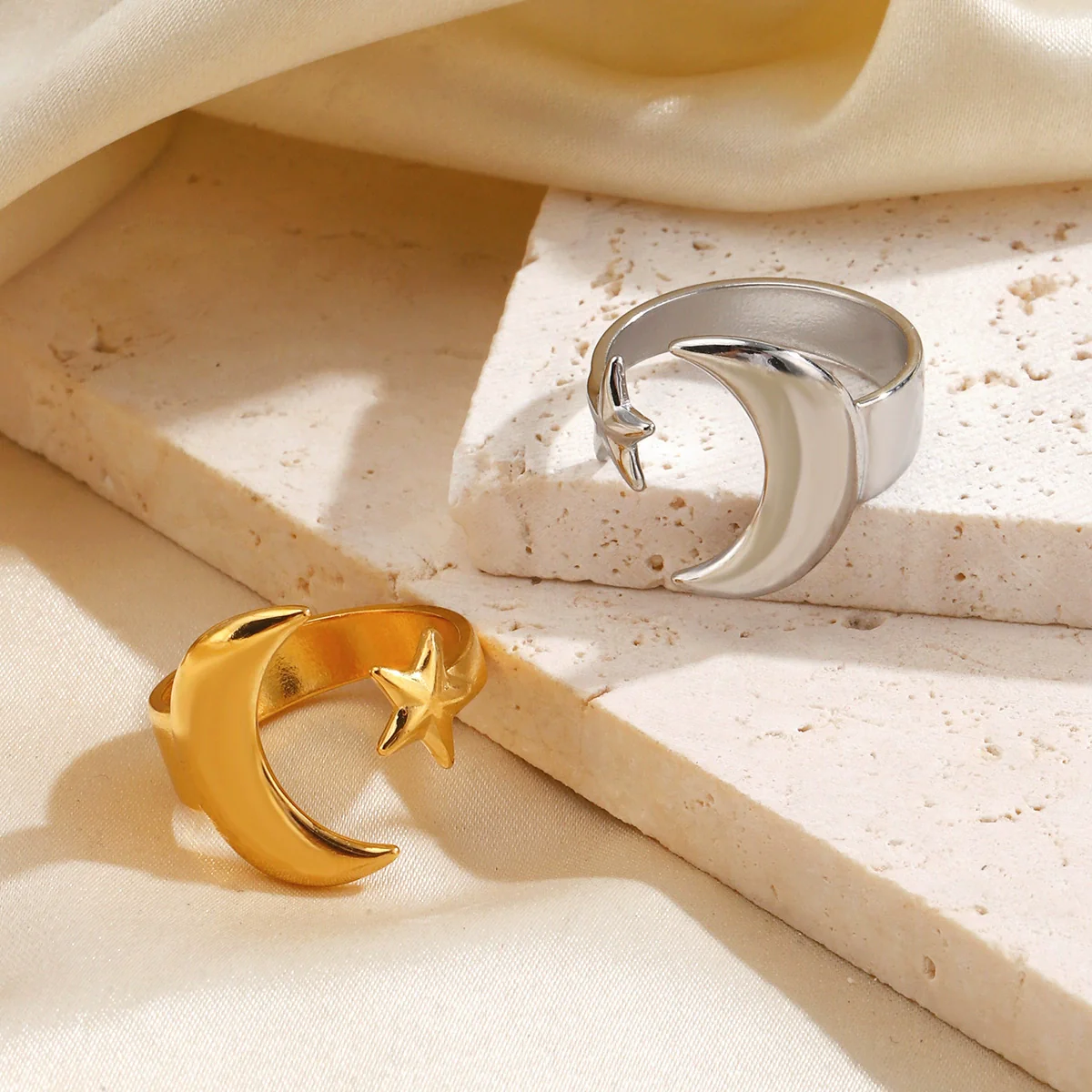 Wholesale Women's Minimalist Geometric Moon Star Stainless Steel Electroplated Ring - Image 3