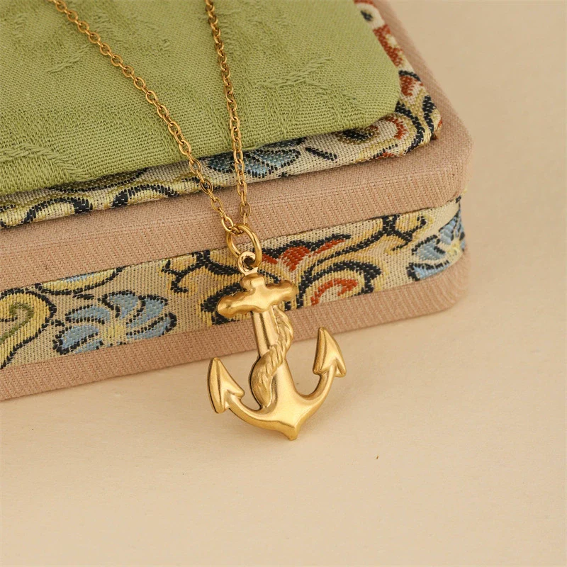 Wholesale Women's Minimalist Geometric Stainless Steel 18K Gold Electroplated Anchor Cross Chain Pendant Clavicle Necklace