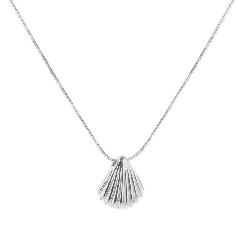 Wholesale Women's Minimalist Geometric Titanium Steel Necklace With Electroplated Design And Snake Bone Chain - Image 5