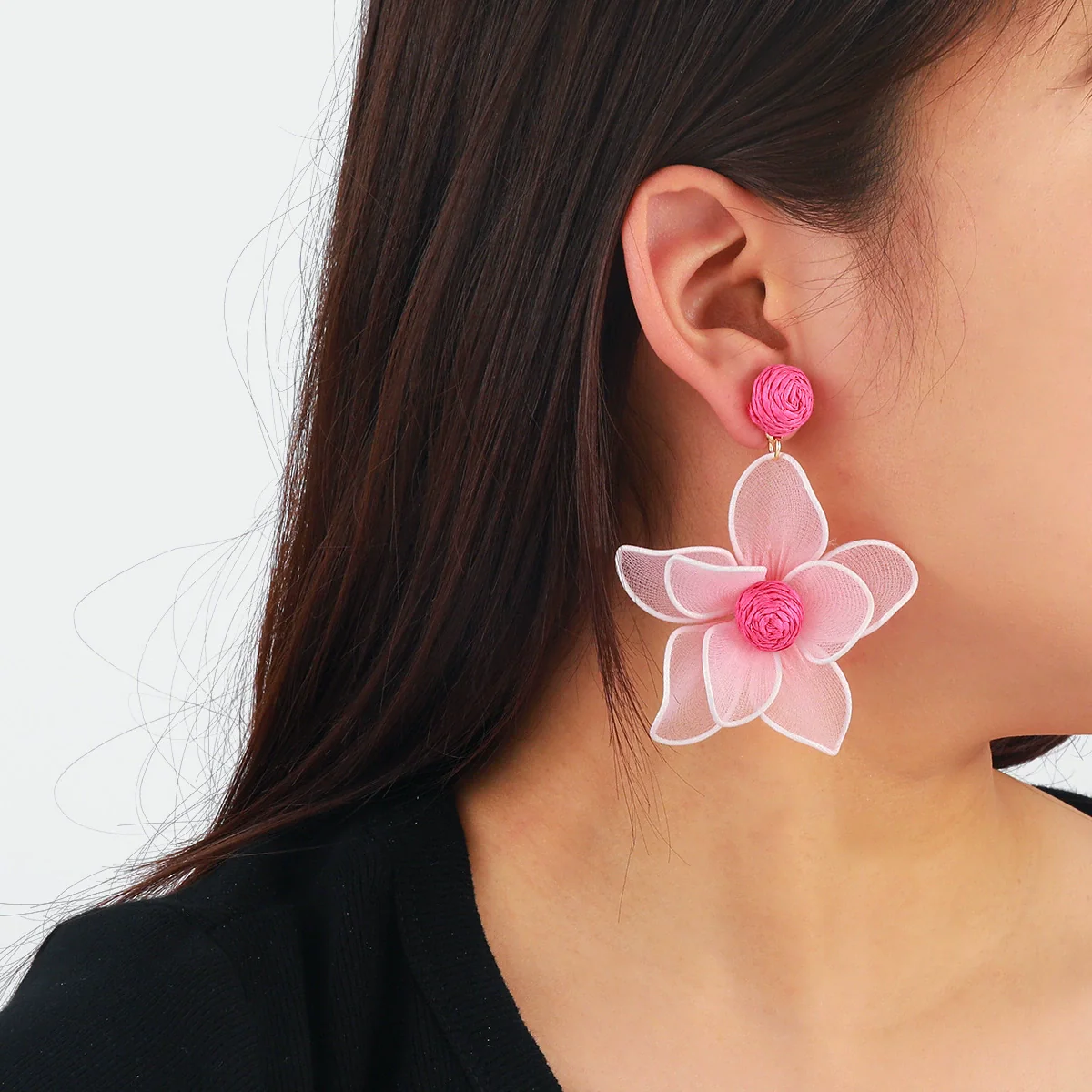 Wholesale Women's Mixed Materials Hand Knitted Flower Shape Cloth Raffia Grass Earrings Fashion Bohemia Design - Image 2