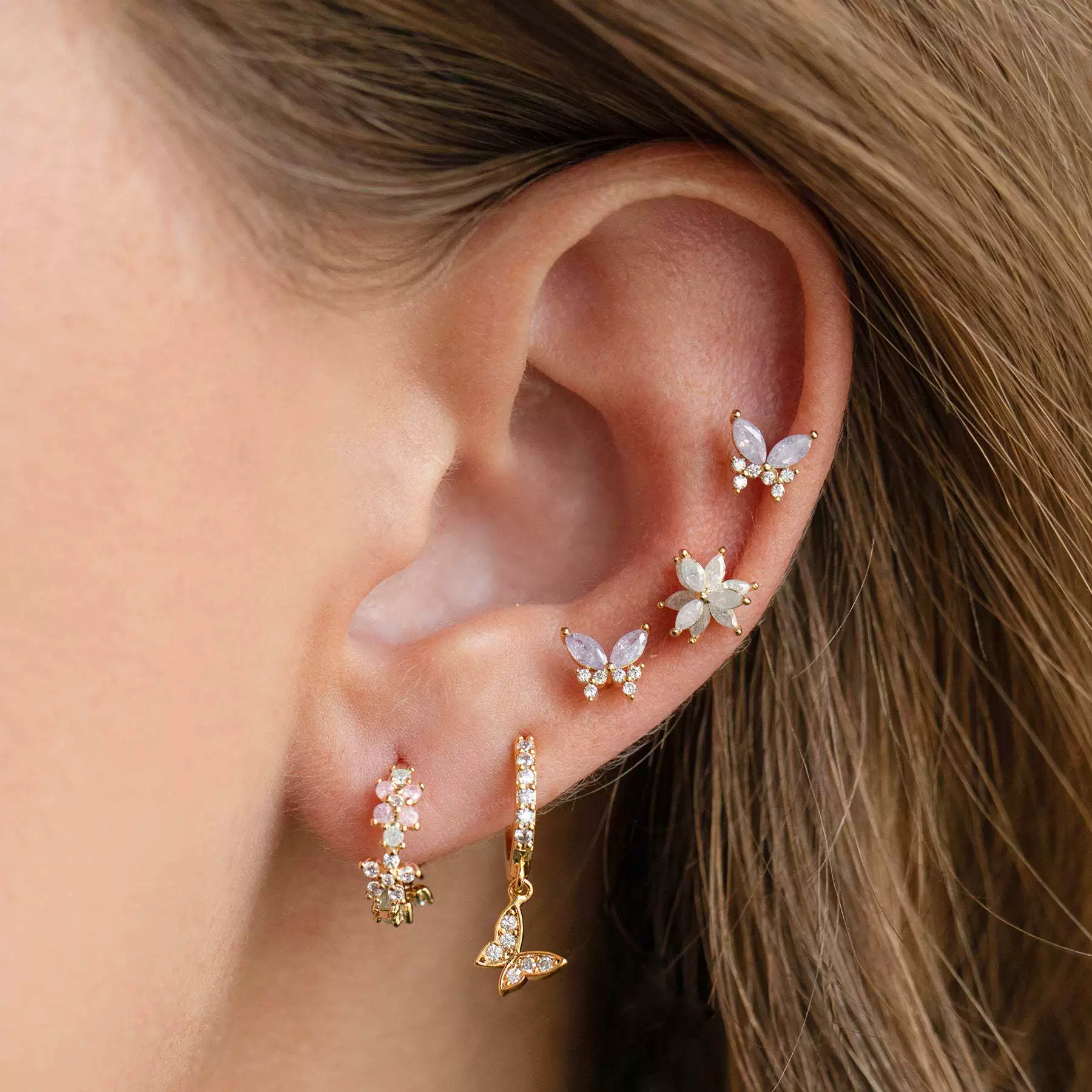 Wholesale Women's Mori Style Animal Zodiac Copper S925 Silver Needle Inlaid Zircon Earrings