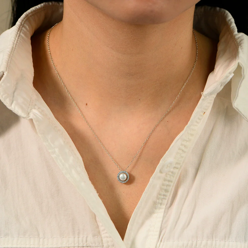 Wholesale Women's Natural Pearl Inlaid Geometric S925 Sterling Silver Cross Chain Necklace - Image 3