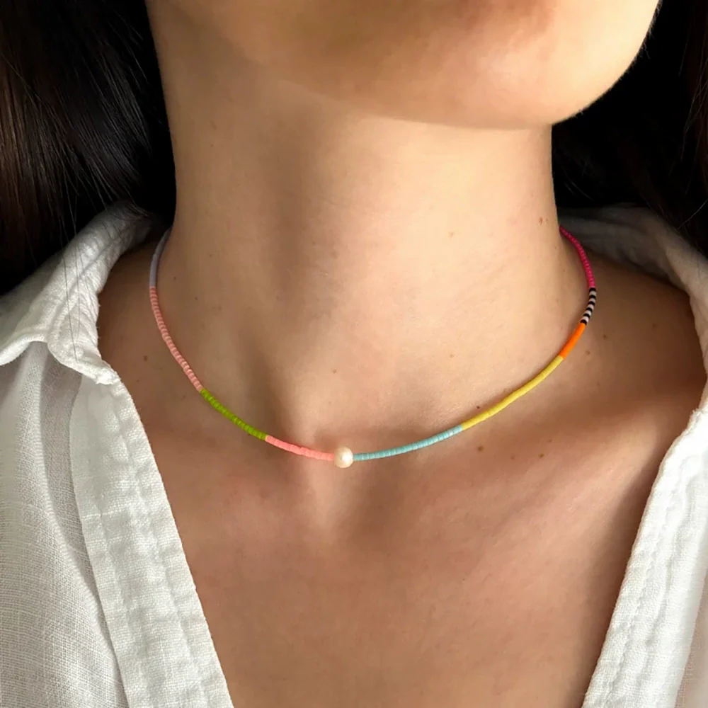 Wholesale Women's Natural Style Handwoven Geometric Clavicle Chain Necklace With Pearl And Organic Glass