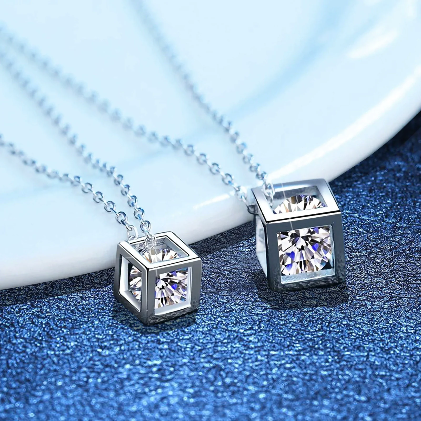 Wholesale Women's Necklace S925 Silver Moissanite Love Rubik's Cube Pendant Platinum Plated Geometric Style - Image 3