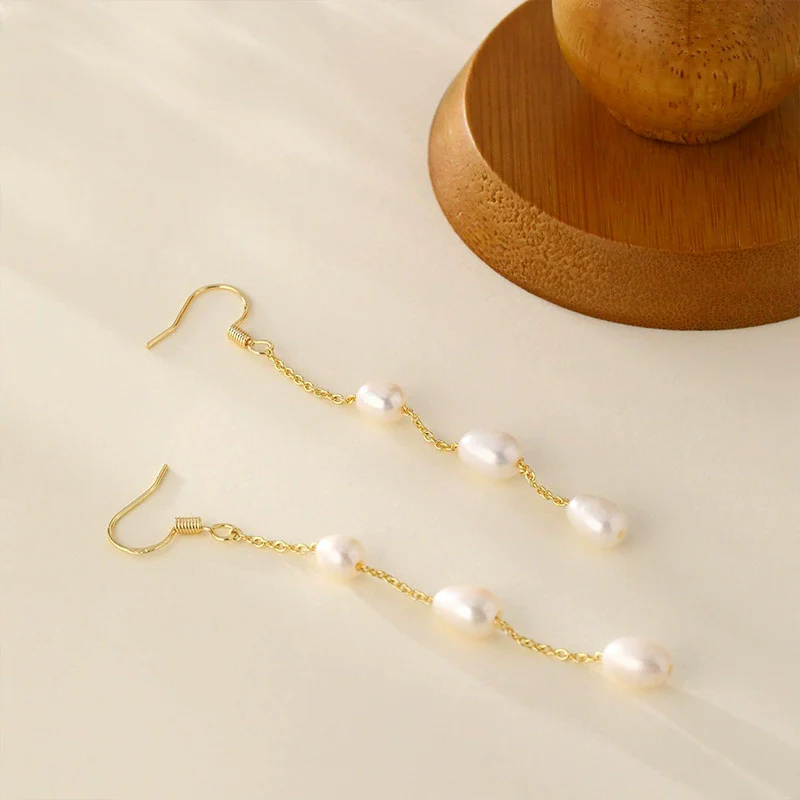 Wholesale Women's Plated Brass Fresh Water Pearl Drop Earrings With Geometric Pattern And Tassel Style - Image 3