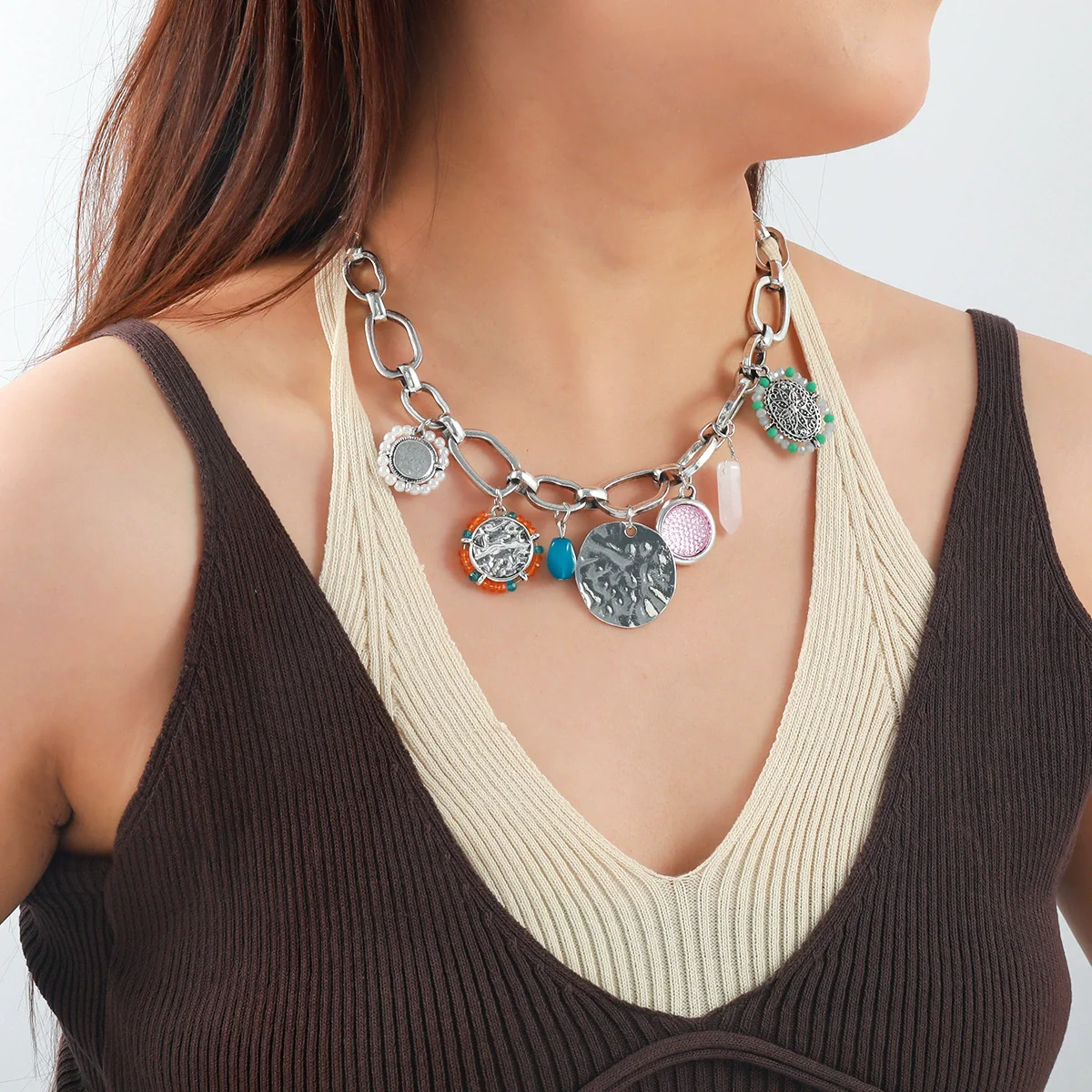 Wholesale Women's Punk Hiphop Style Multilayer Resin Necklace With Geometric Pendant Alloy Rice Beads Zinc Alloy Electroplating - Image 2