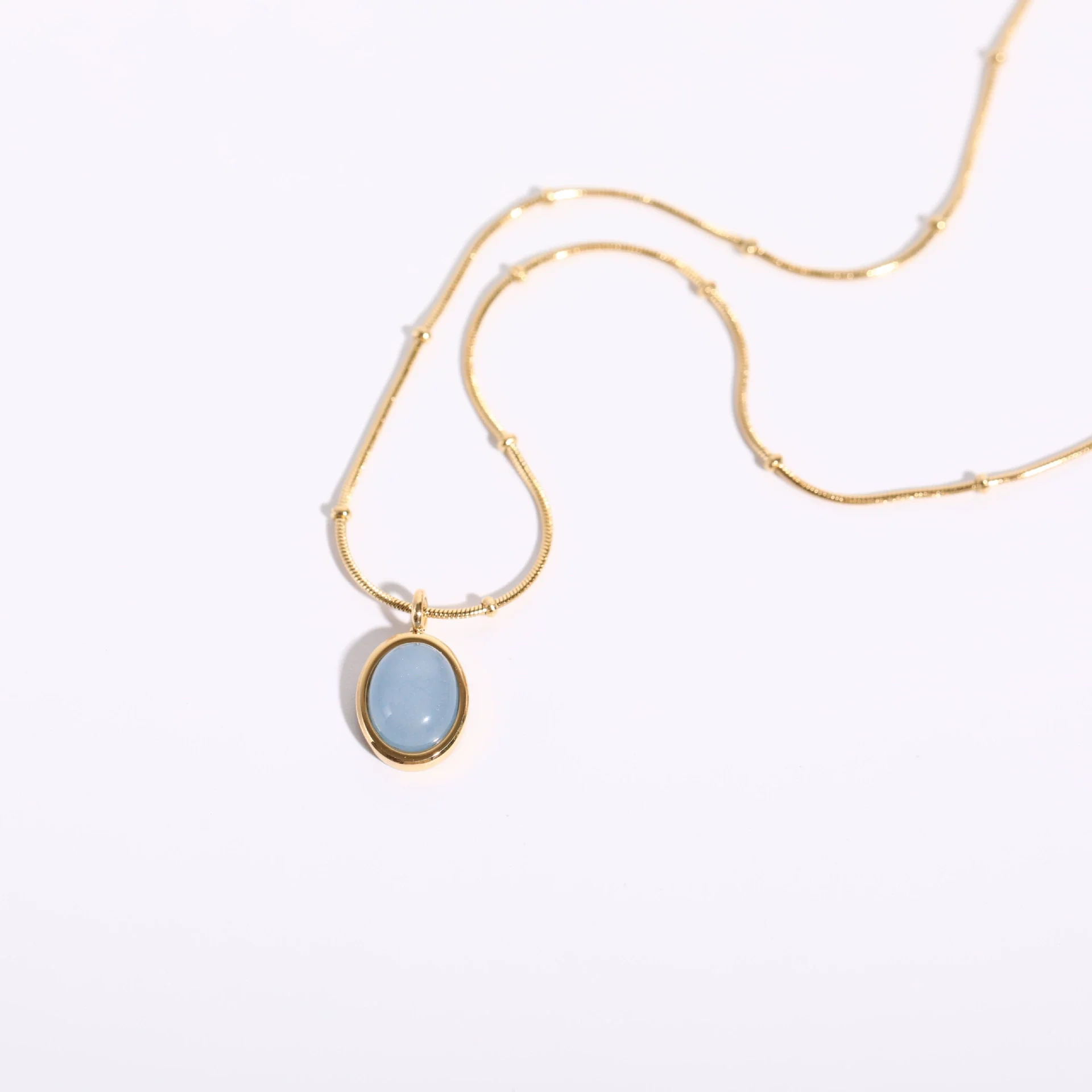 Wholesale Women's Retro Geometric Drop Shape Mixed Gem Inlay Titanium Steel Electroplated Necklace With Snake Bone Chain - Image 3
