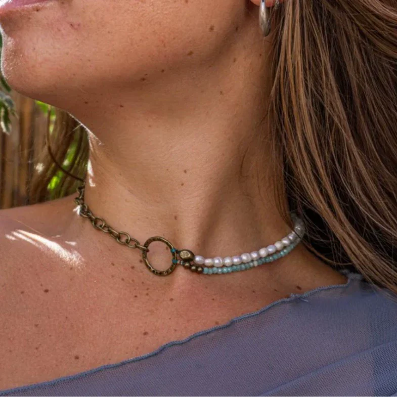 Wholesale Women's Retro Imitation Pearl Glass Alloy Geometric O Chain Necklace With Electroplating - Image 2