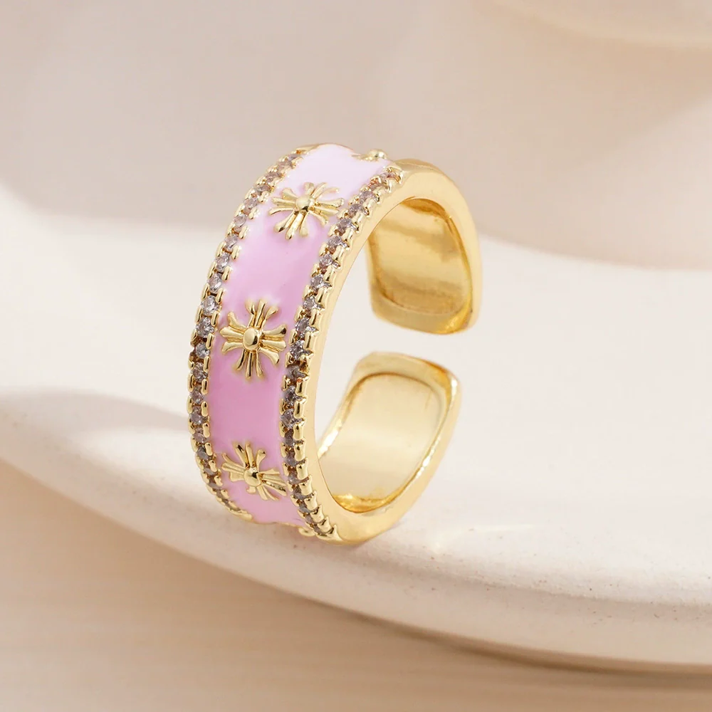Wholesale Women's Retro Light Luxury Geometric Copper Pearl Butterfly Ring Inlaid With Zircon And Electroplated - Image 16