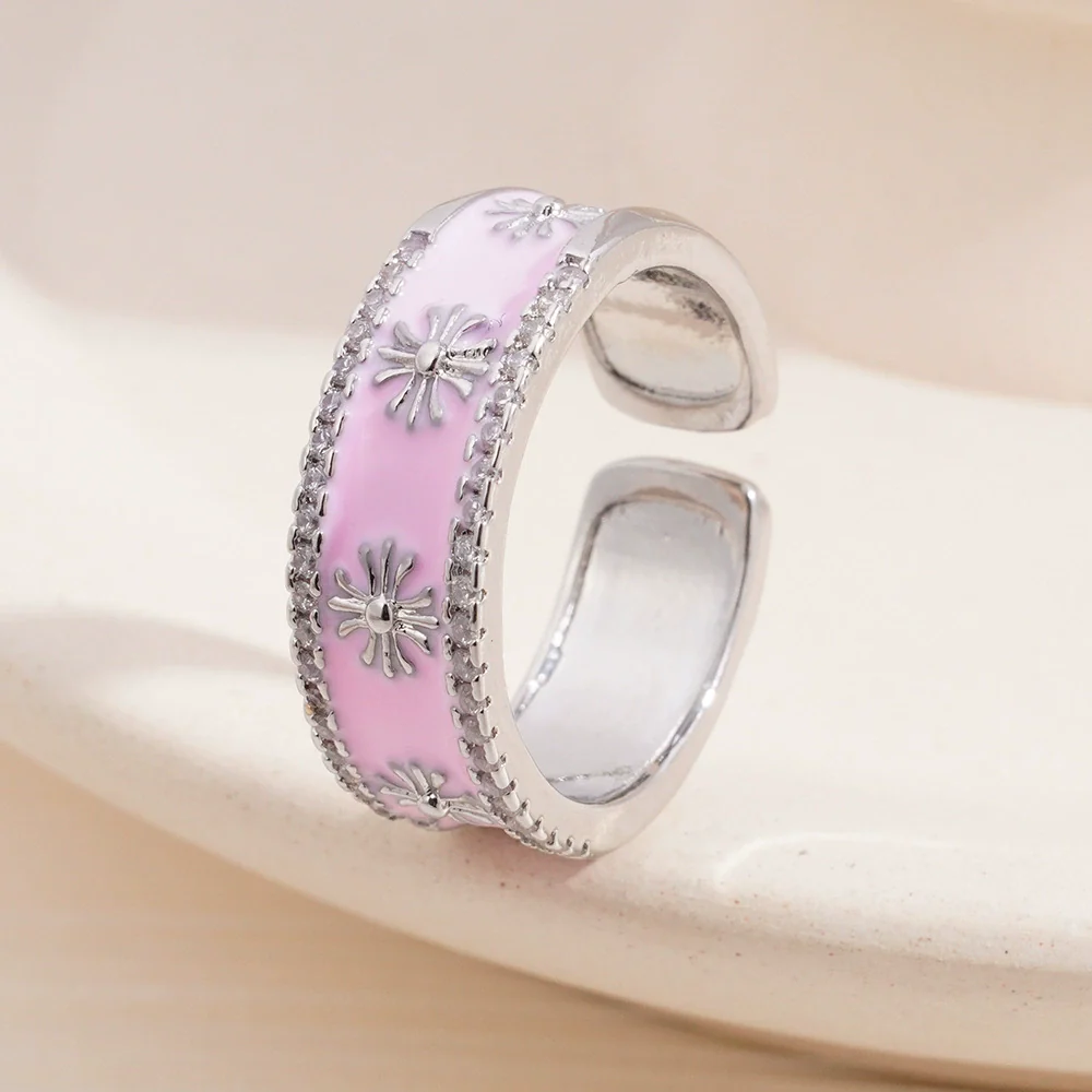 Wholesale Women's Retro Light Luxury Geometric Copper Pearl Butterfly Ring Inlaid With Zircon And Electroplated - Image 17