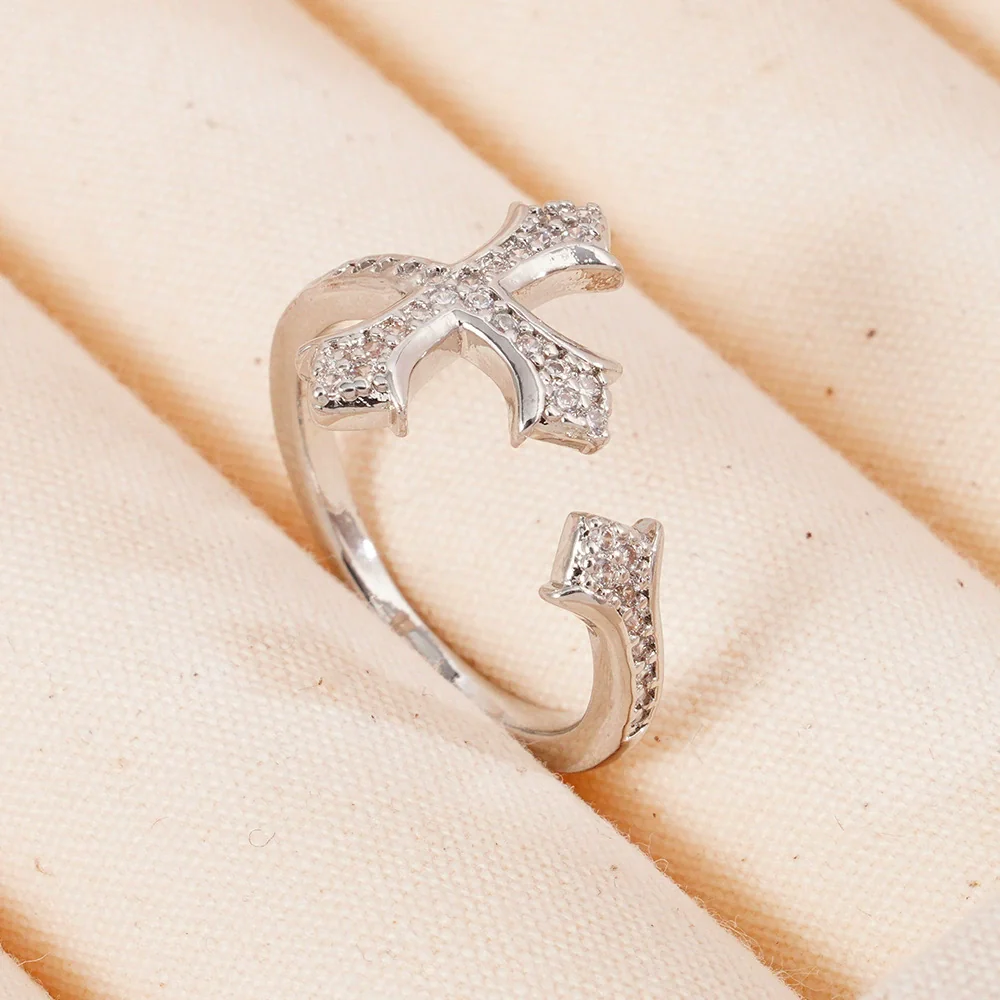 Wholesale Women's Retro Light Luxury Geometric Copper Pearl Butterfly Ring Inlaid With Zircon And Electroplated - Image 50
