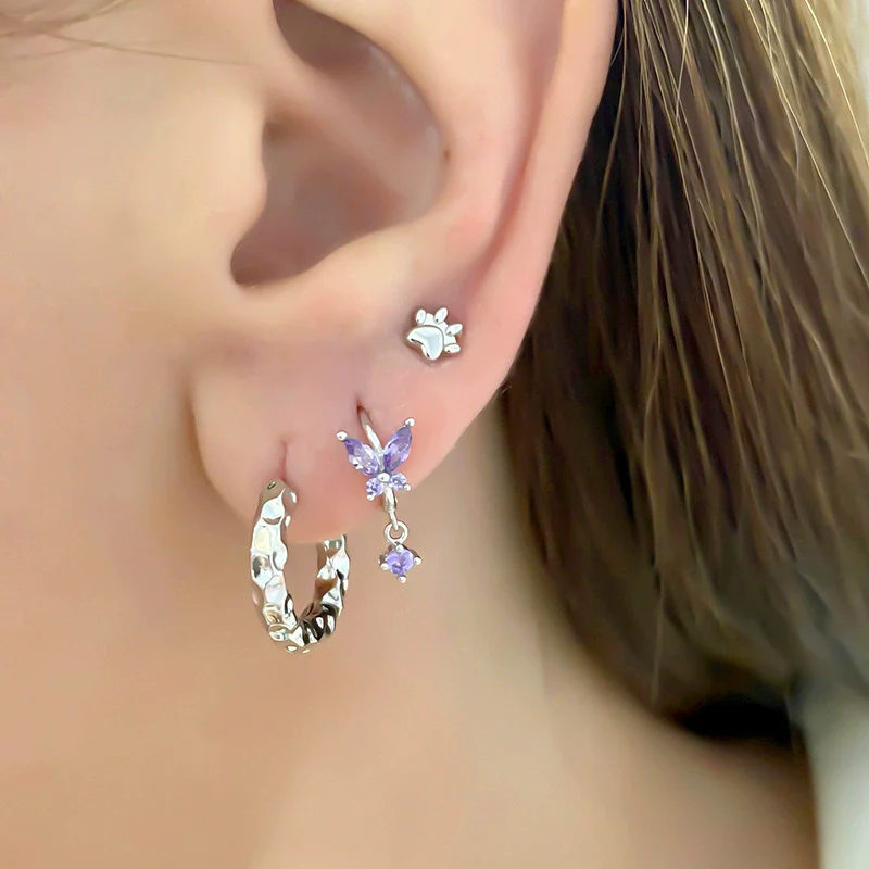 Wholesale Women's S925 Silver Needle And Copper Geometric Ushaped Twisted Texture Electroplated Retro Highend Hoop Earrings - Image 3