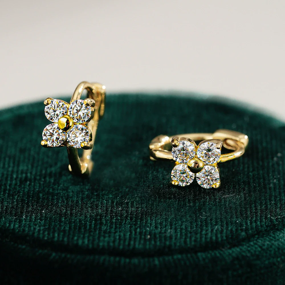 Wholesale Women's S925 Sterling Silver Four Leaf Clover Moissanite Earrings Set With Diamonds Fashion Design - Image 2