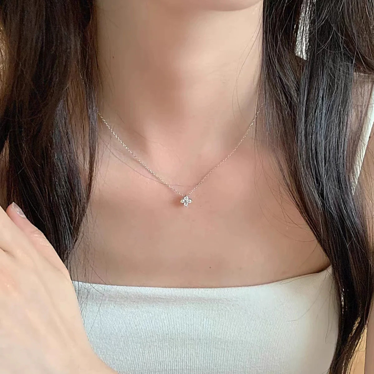 Wholesale Women's S925 Sterling Silver Fourleaf Clover Diamond Pendant Necklace 14K Goldplated - Image 7