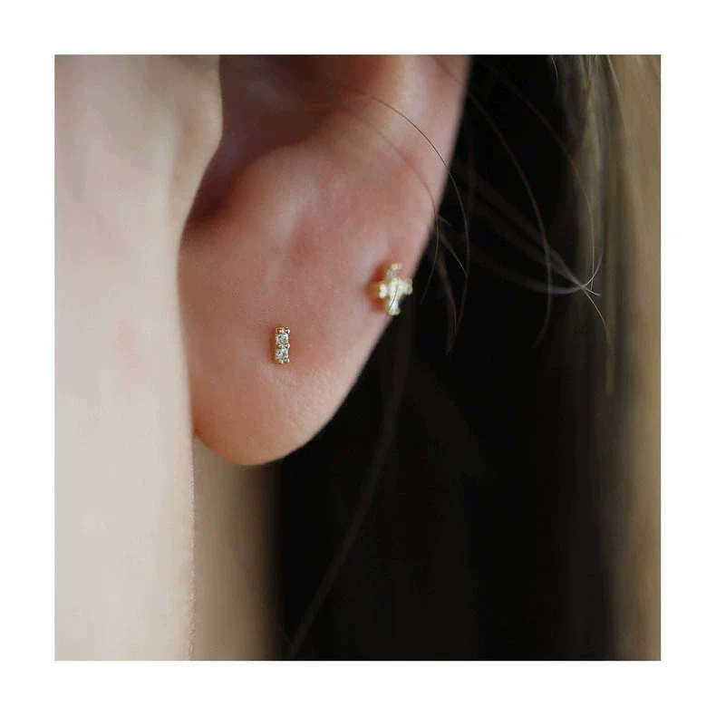 Wholesale Women's S925 Sterling Silver Geometric Style Goldplated Zirconia Earrings - Image 2