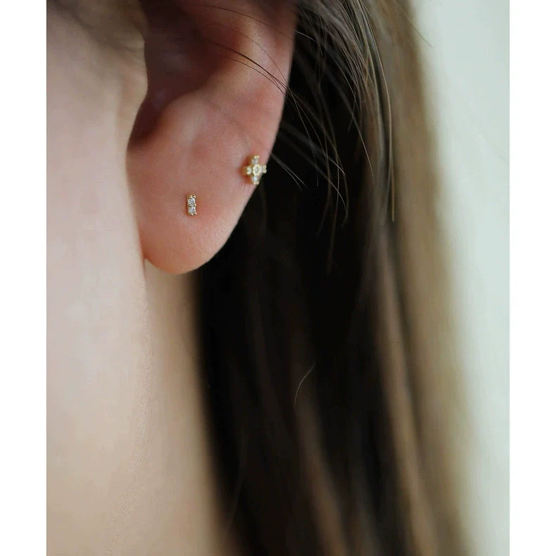 Wholesale Women's S925 Sterling Silver Geometric Style Goldplated Zirconia Earrings - Image 3