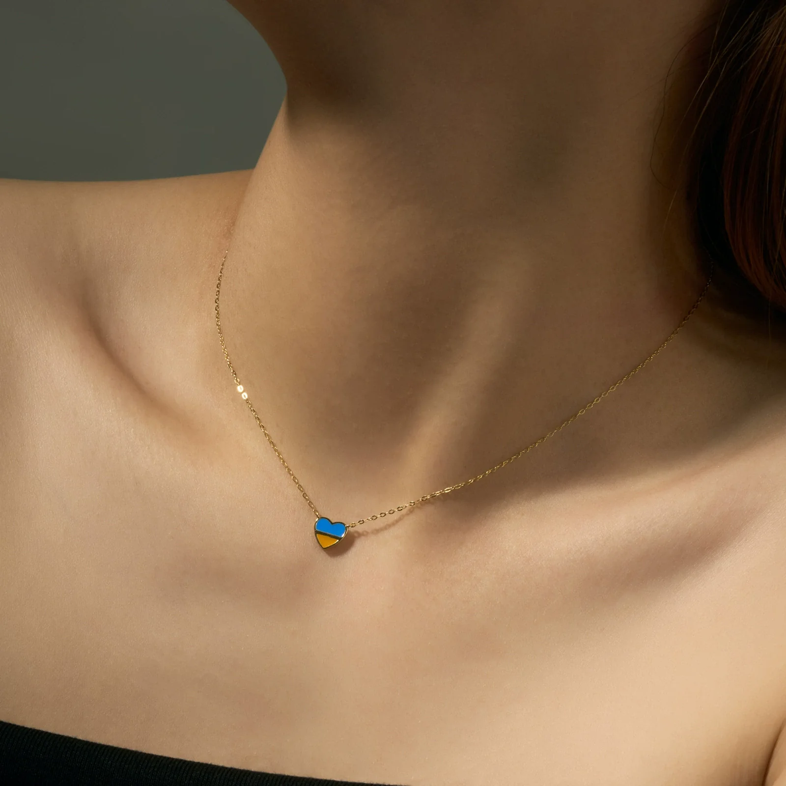 Wholesale Women's S925 Sterling Silver Love Pendant Necklace With Gold Enamel And Geometric Pattern Electroplated - Image 2