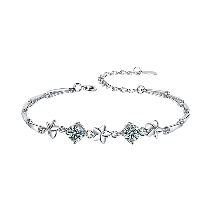 Wholesale Women's S925 Sterling Silver Moissanite Five Leaf Clover Fashion Ol Style Bracelet - Image 4