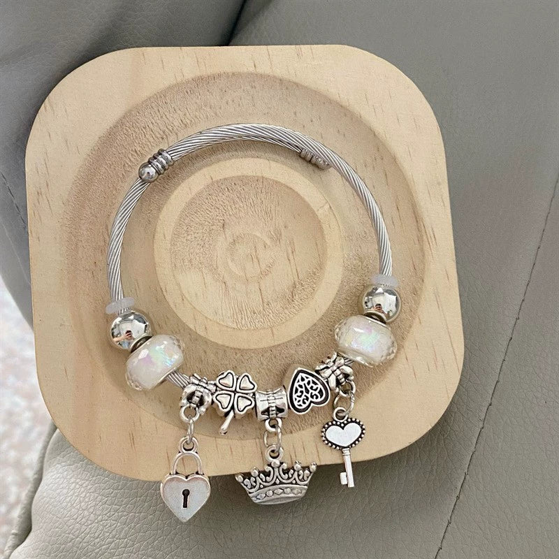 Wholesale Women's Silver Electroplated Stainless Steel Heart Crown Beaded Pendant Bracelet Hand Jewelry - Image 4