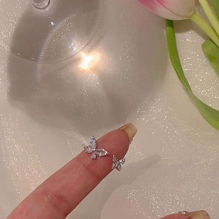 Wholesale Women's Silver Zircon Open Ring Copper Electroplating Heart Bow Geometric Shape - Image 24