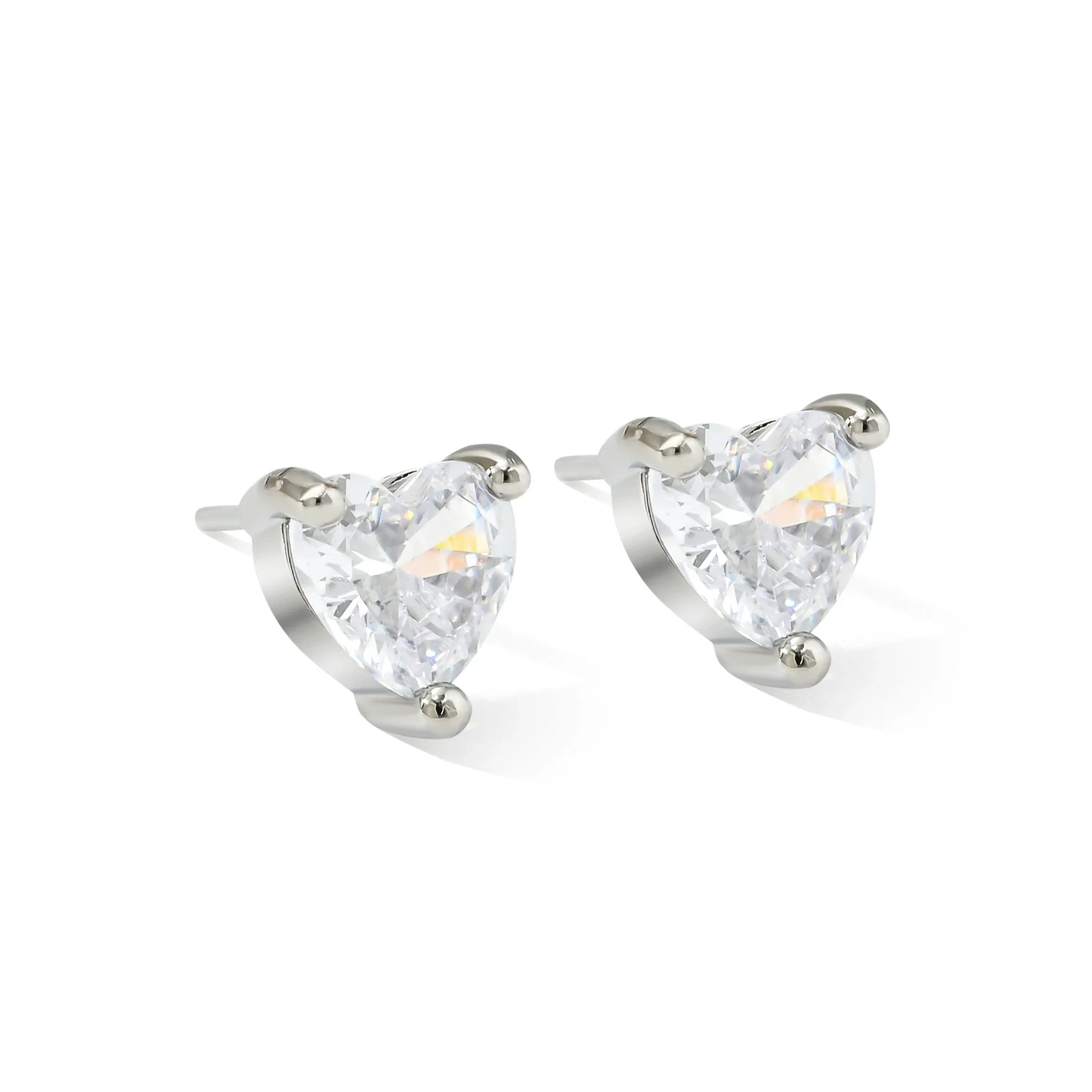 Wholesale Women's Simple Copper Heartshaped Zircon Inlaid Ear Jewelry - Image 11