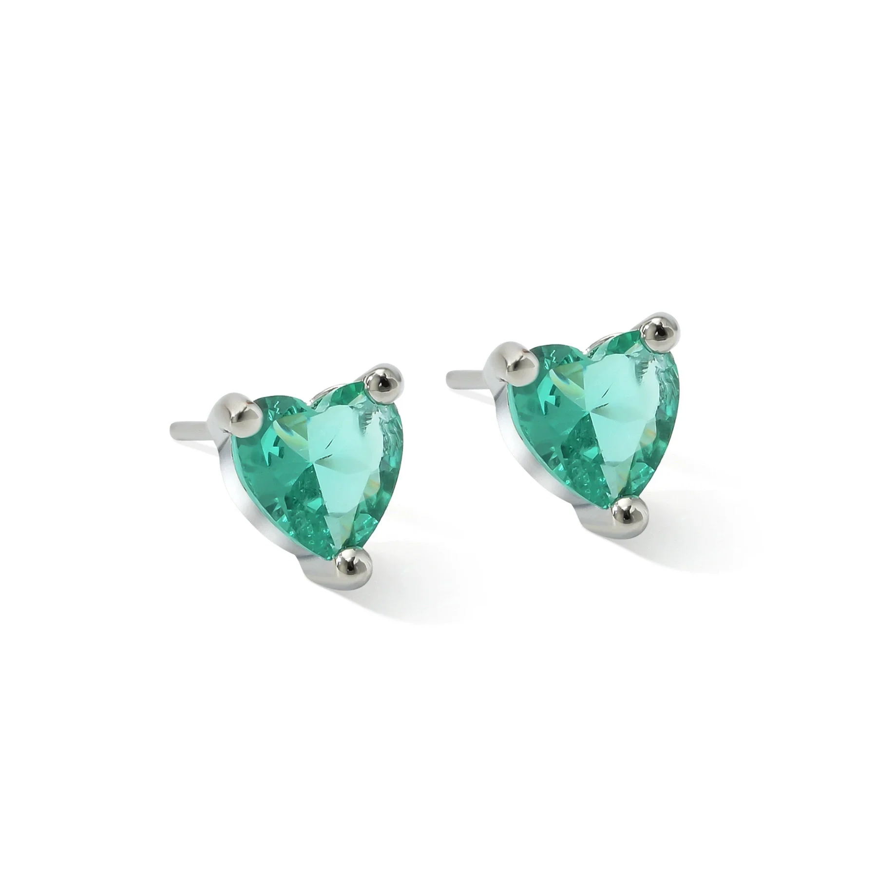 Wholesale Women's Simple Copper Heartshaped Zircon Inlaid Ear Jewelry - Image 6