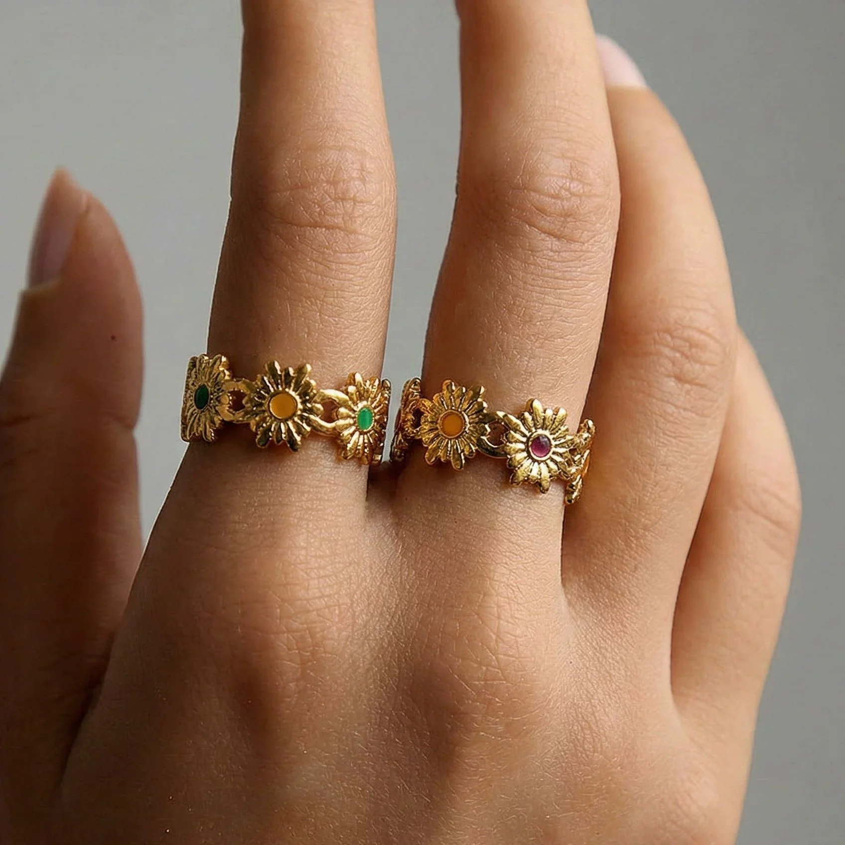 Wholesale Women's Simple Geometric Flower Electroplated Stainless Steel Open Ring Highend Jewelry - Image 4
