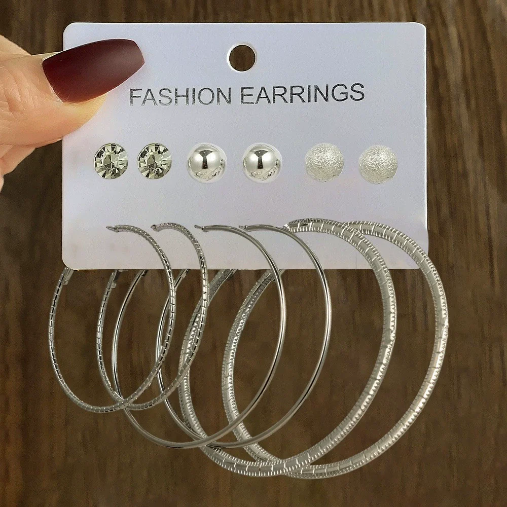 Wholesale Women's Simple Geometric Metal Alloy Electroplated Circle Hoop And Stud Earrings - Image 32