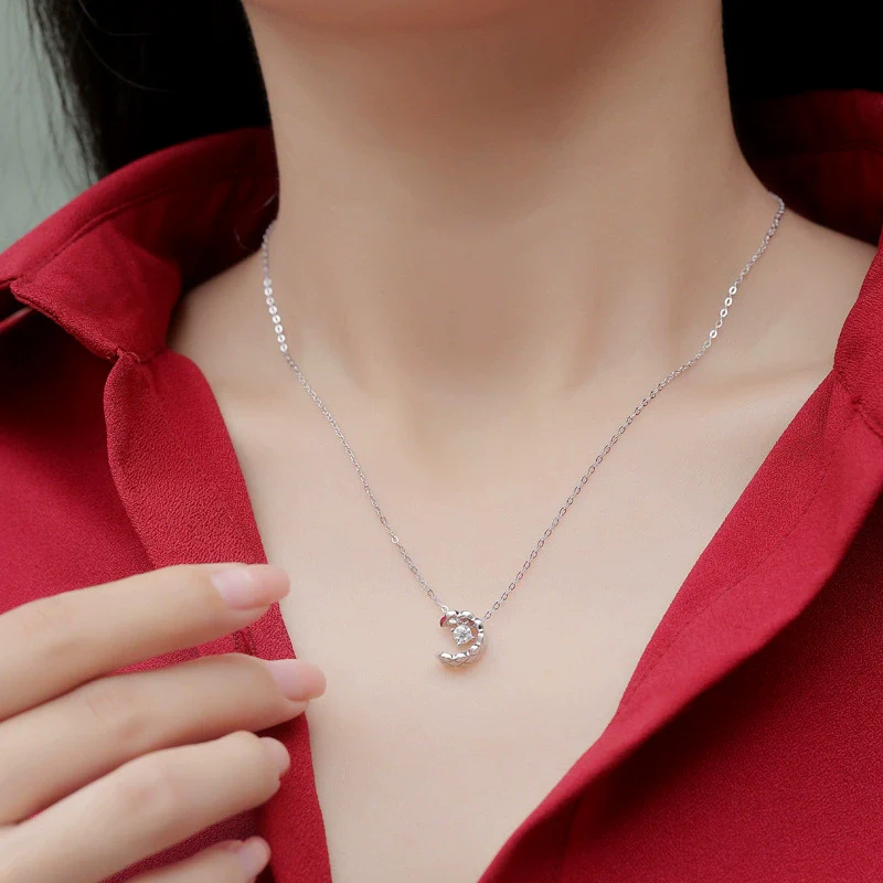 Wholesale Women's Simple Geometric Moissanite Inlaid S925 Silver Clavicle Necklace