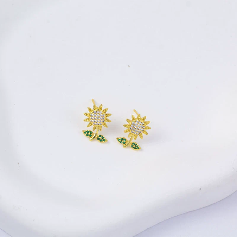 Wholesale Women's Simple Geometric Square Copper Microinlaid Electroplated Earrings - Image 6