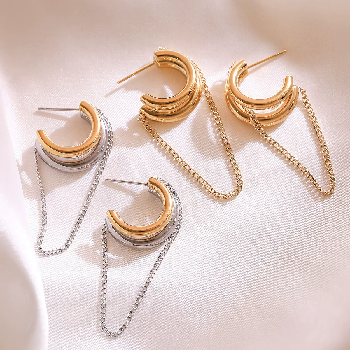 Wholesale Women's Simple Geometric Stainless Steel Electroplated Tassel Earrings - Image 2