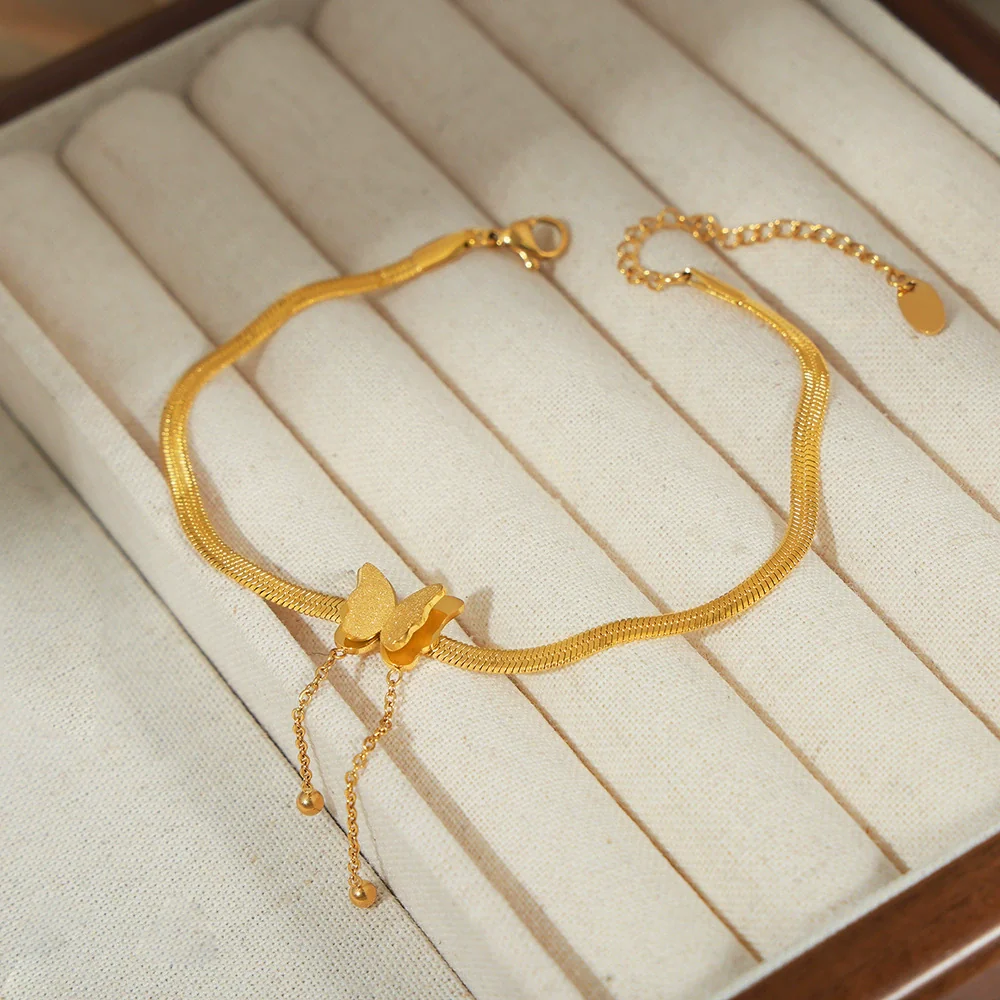 Wholesale Women's Simple Titanium Steel Gold Plated Butterfly Tassel Anklet With Animal And Zodiac Patterns - Image 3