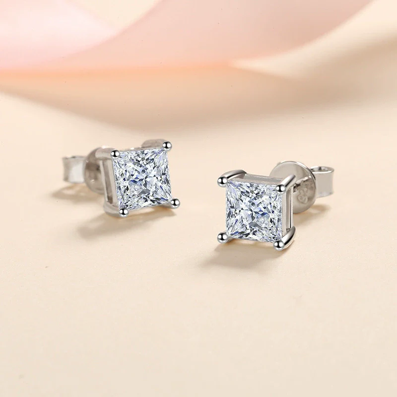 Wholesale Women's Specialshaped S925 Silver Geometric Moissanite Simulated Diamond Earrings With Electroplating - Image 3