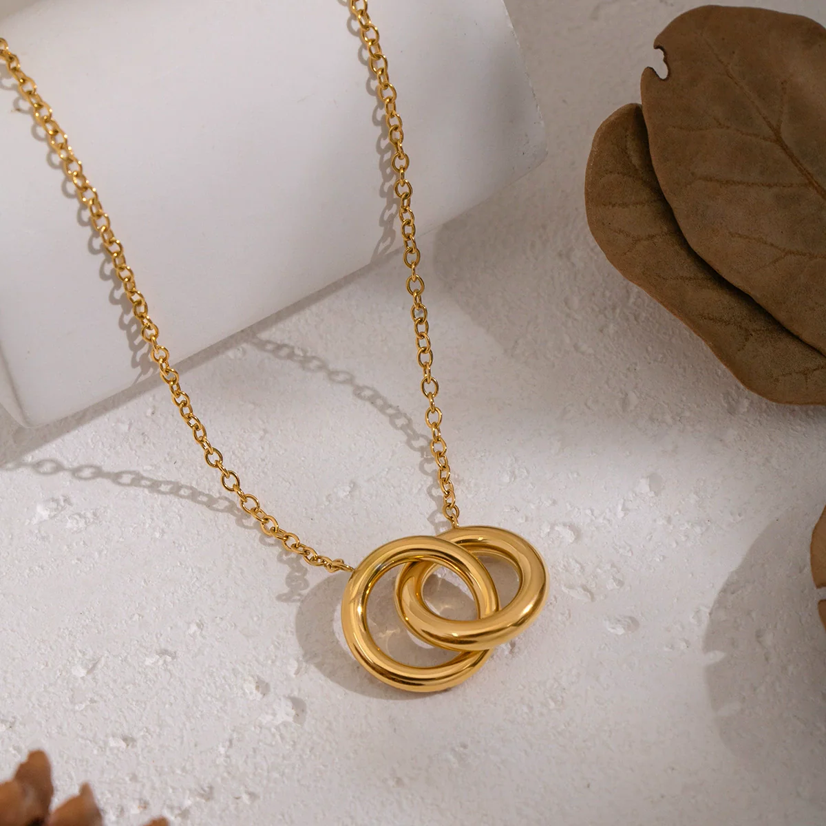 Wholesale Women's Sporty Geometric Stainless Steel Necklace With 18K Real Gold Pvd Furnace Vacuum Plating - Image 2