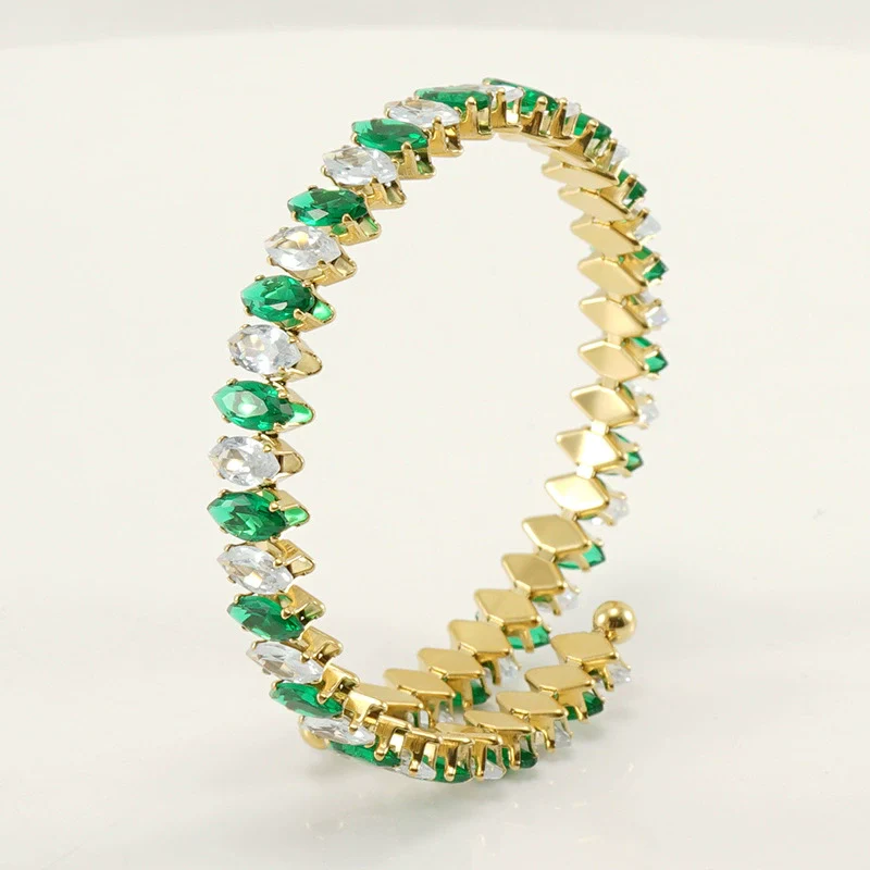 Wholesale Women's 316L Stainless Steel 18K Gold Vacuum Plated Geometric Diamond Bracelet - Image 14