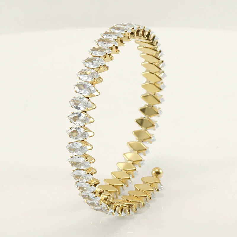Wholesale Women's 316L Stainless Steel 18K Gold Vacuum Plated Geometric Diamond Bracelet - Image 6