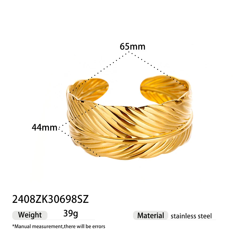 Wholesale Women's Stainless Steel And Titanium Steel Electroplated Jewelry Set Ins Style Minimalist Sweater Chain Accessories - Image 3