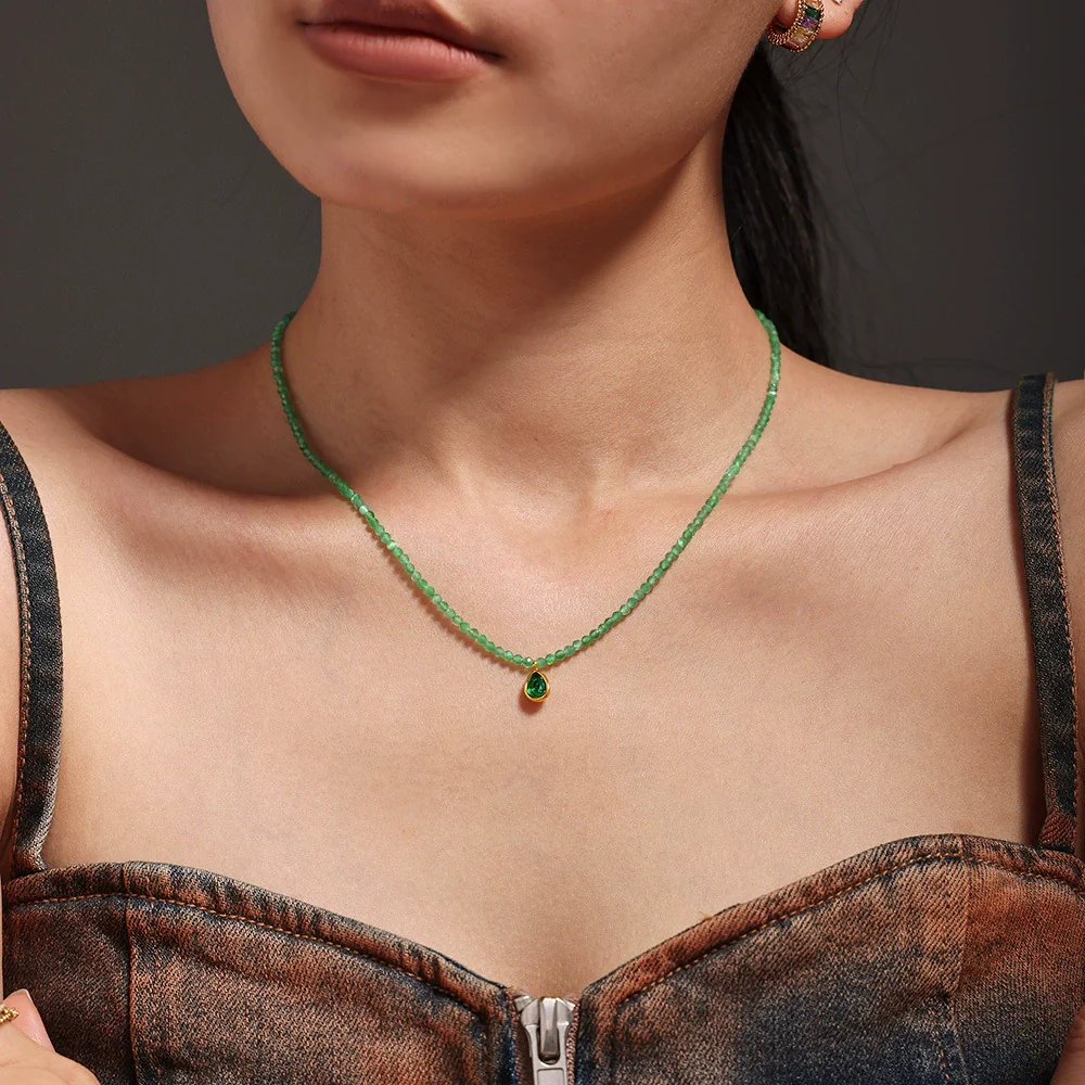 Wholesale Women's Stainless Steel Cat's Eye Stone Geometric Drop Shape Electroplated Pendant Clavicle Necklace - Image 4