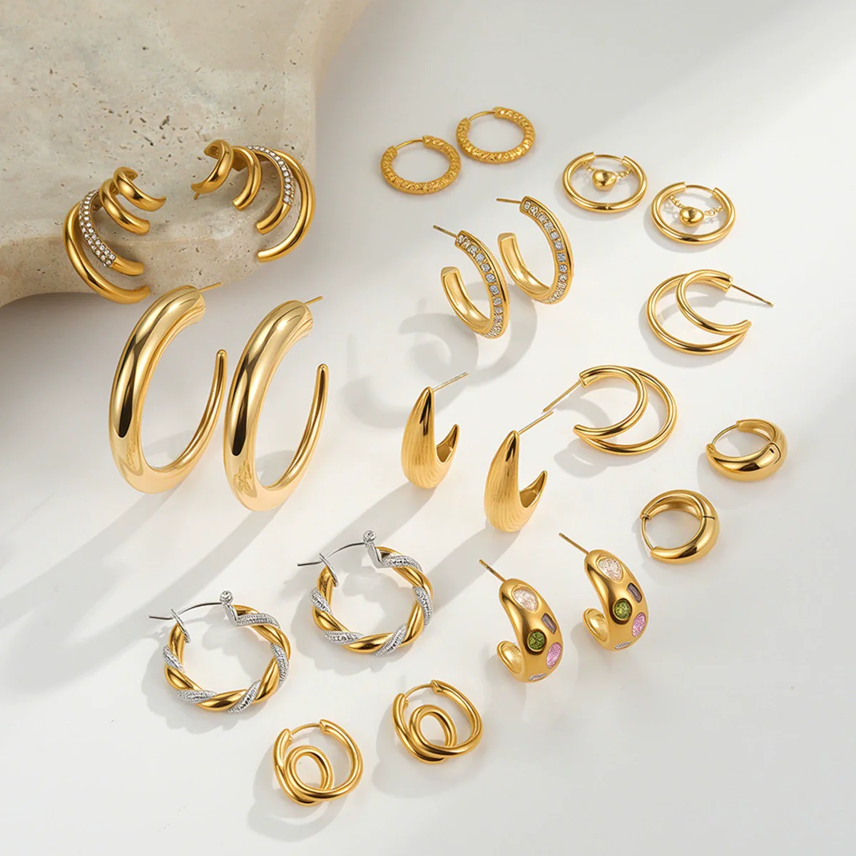 Wholesale Women's Stainless Steel Electroplated 18K Gold Hoop Earrings With Niche Design